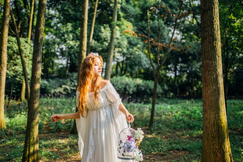 中国大胆美女模特人体私房照图片