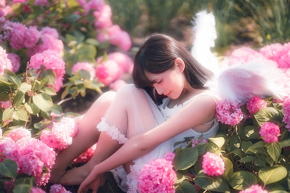 另类乌克兰美女人体艺术写真