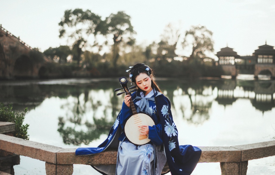 超现实西方人体彩绘写真