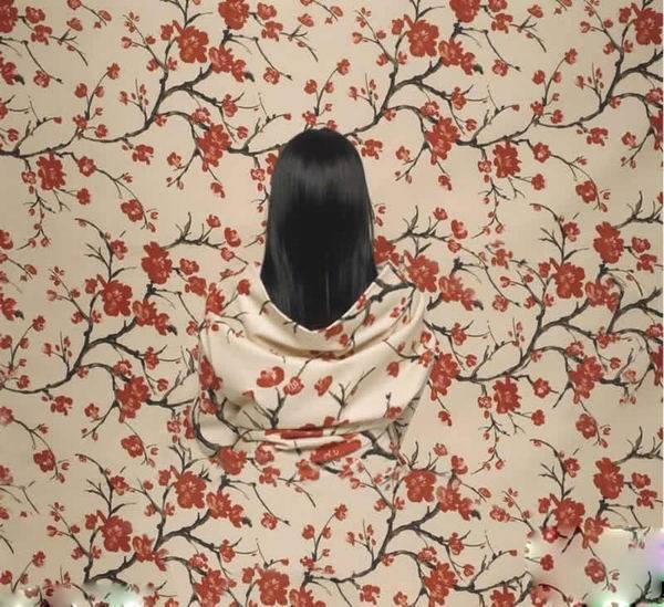 隐藏在花丛中的人体彩绘组图