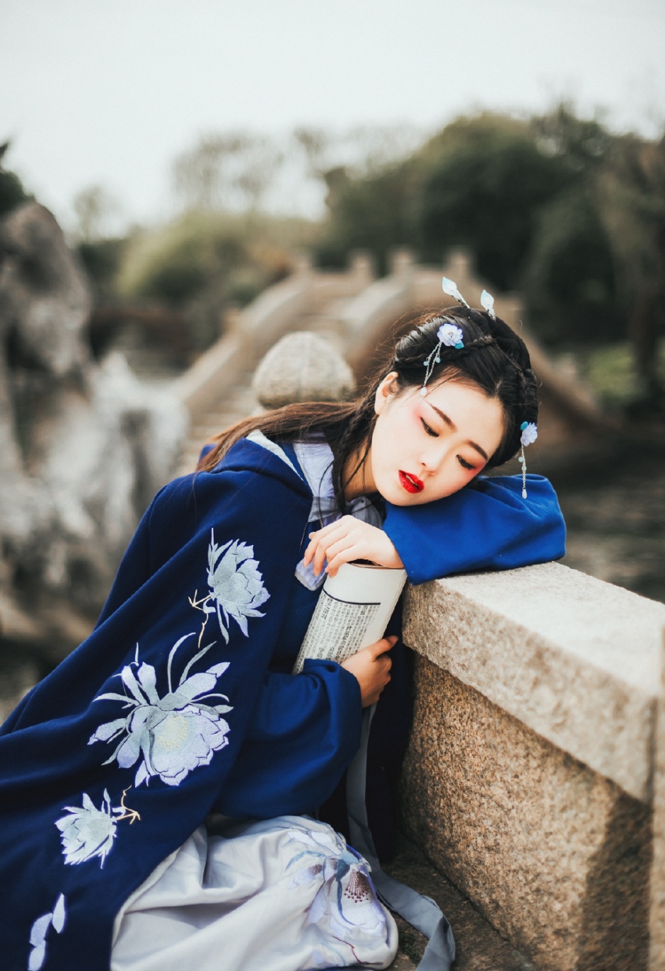 迷人的泰国美女人体艺术照片
