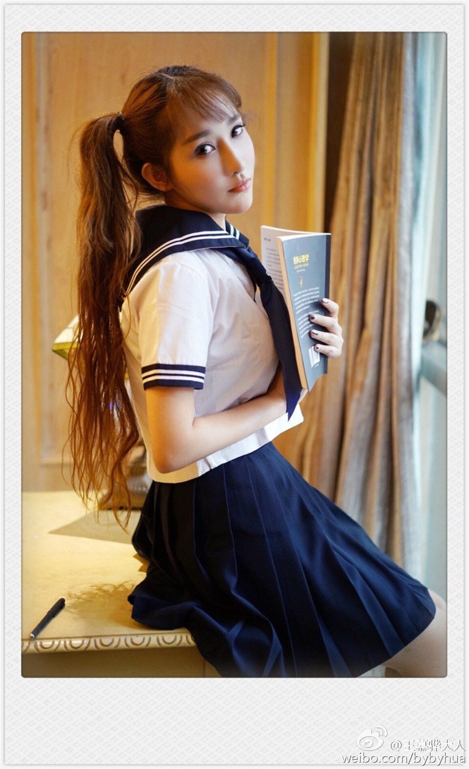 90后模特王慕骅唯美迷人图片