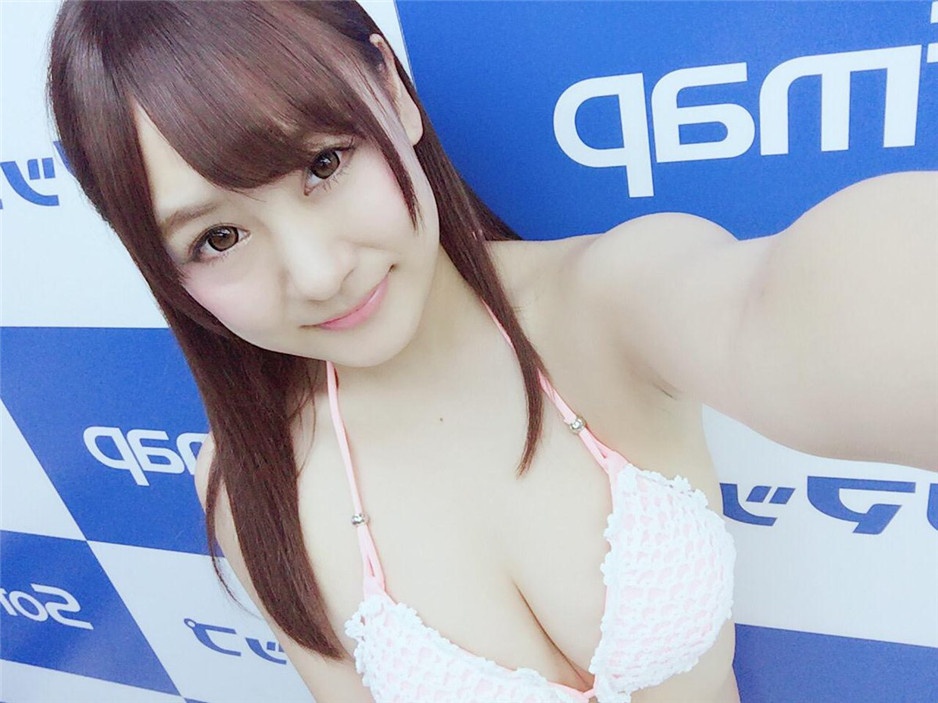 日本氧气美女星野�奈自拍图片