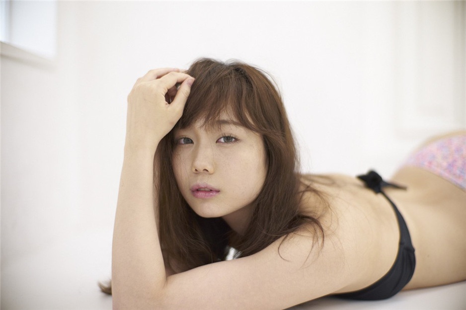 日本美女�向さえか超清迷人写真