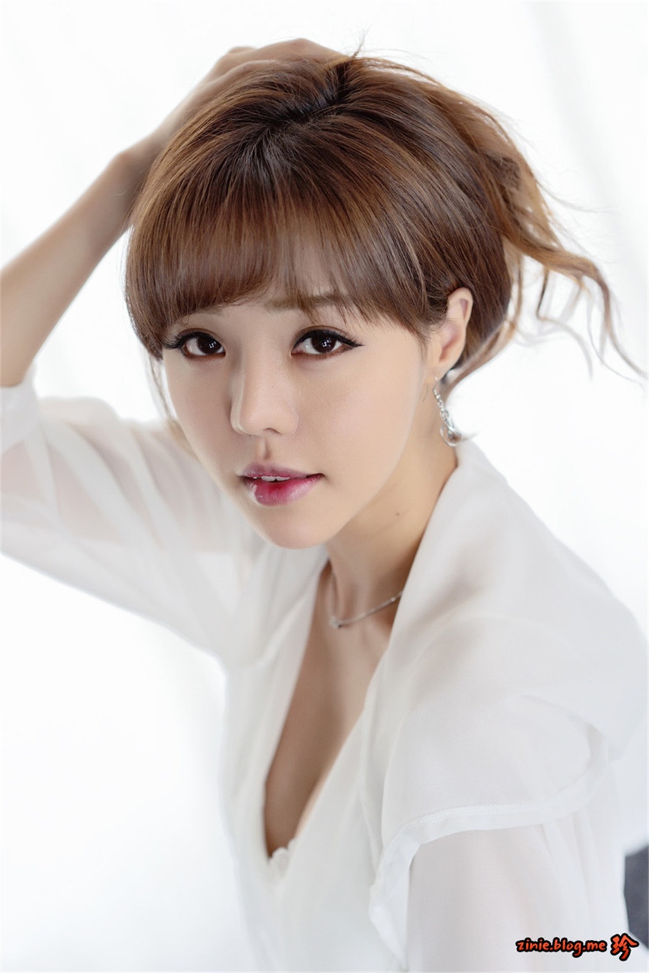 韩国美女徐珍儿清纯可人私房照