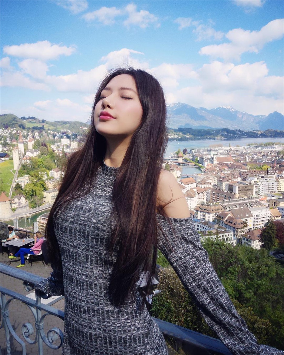 美女模特王王雪儿Snowbaby自拍图片