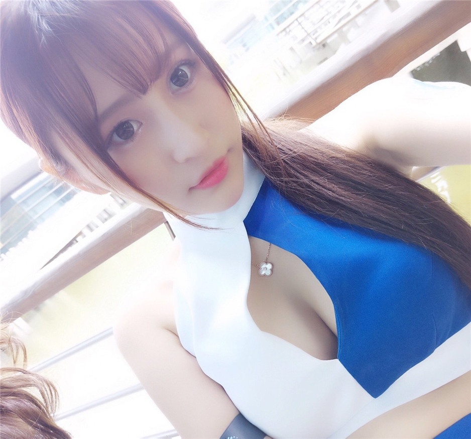 清甜养眼气质美女金敏私房图片