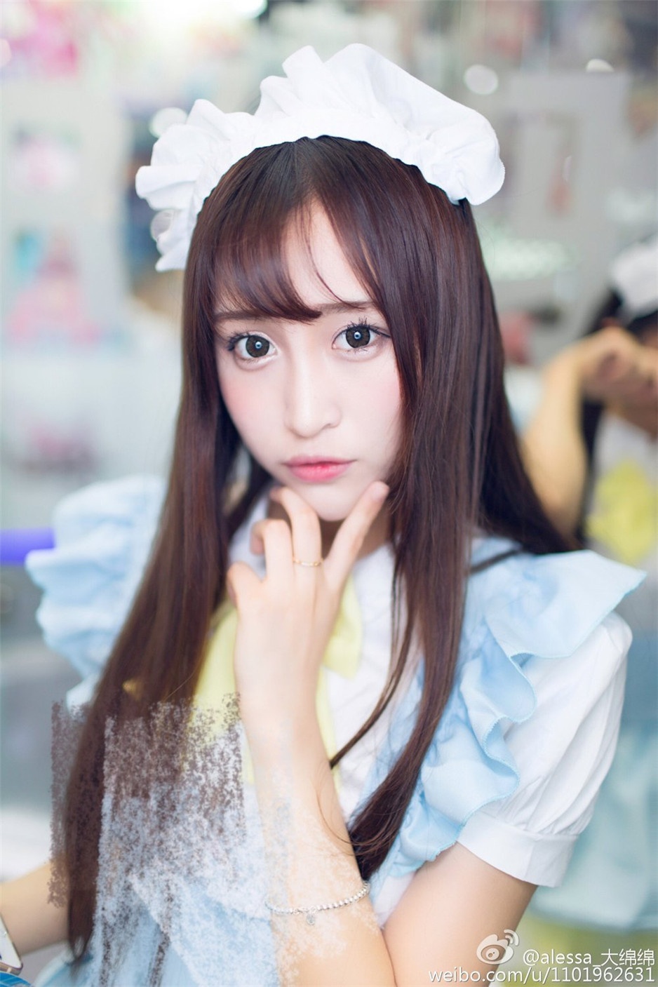 清甜养眼气质美女金敏私房图片