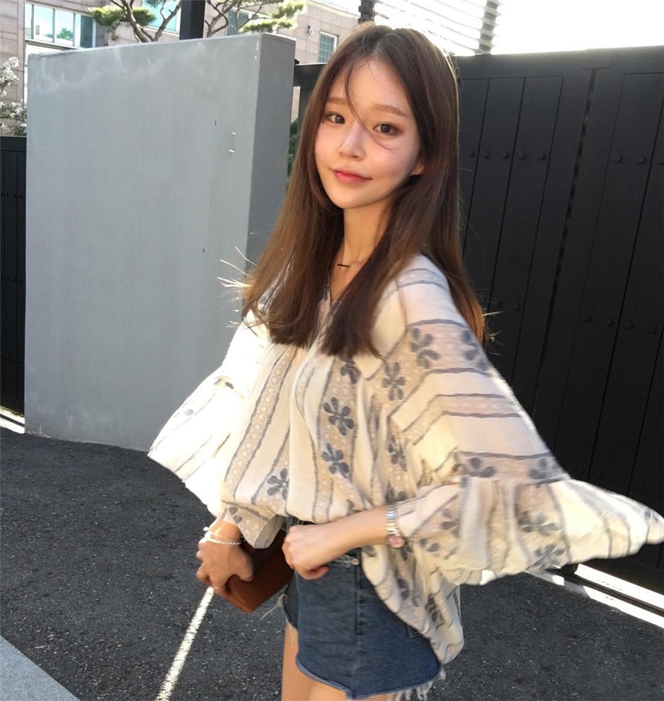 韩国美女模特杨晋超清自拍图片