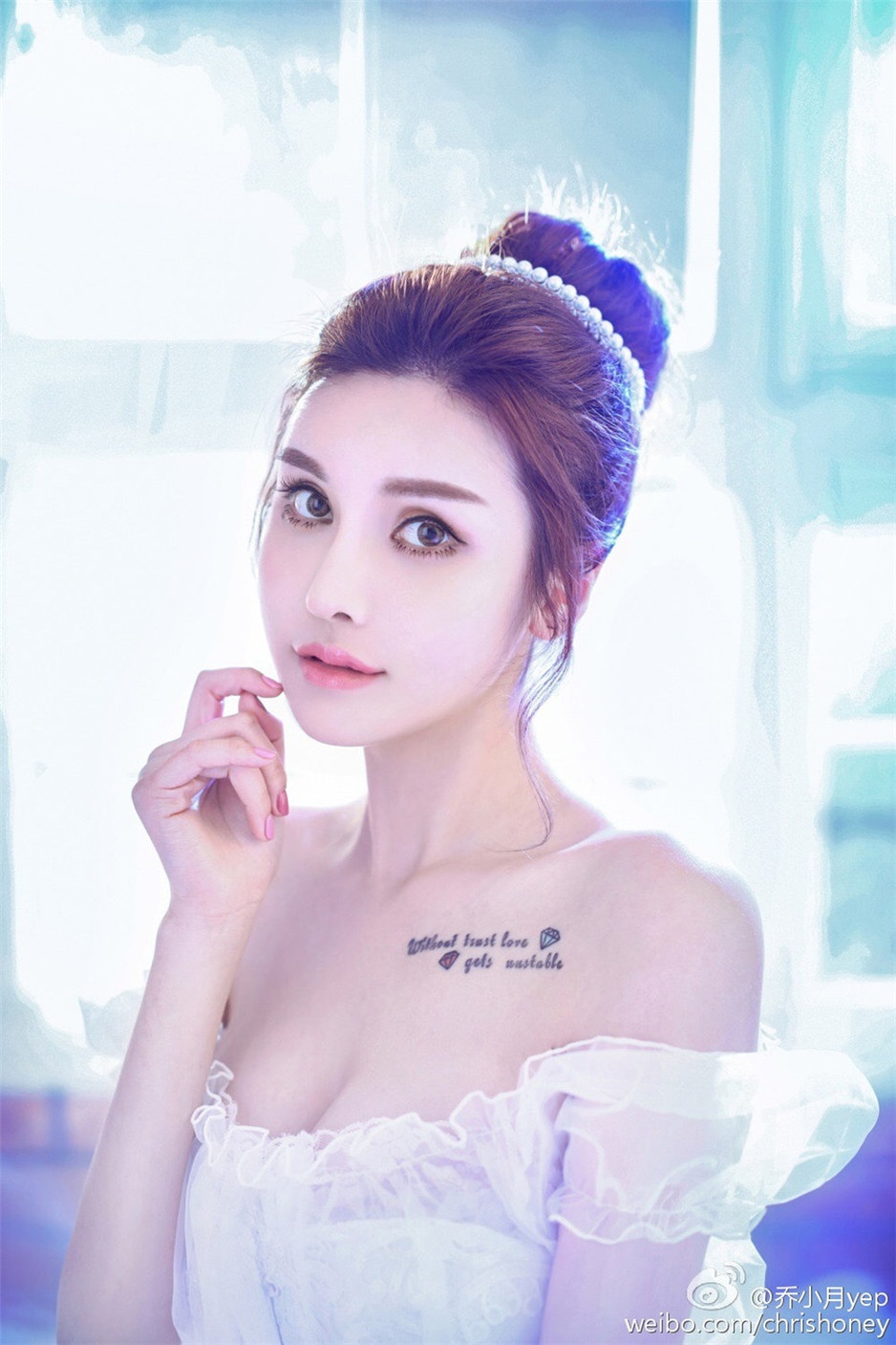 气质模特美女乔小月yep妩媚私房图片