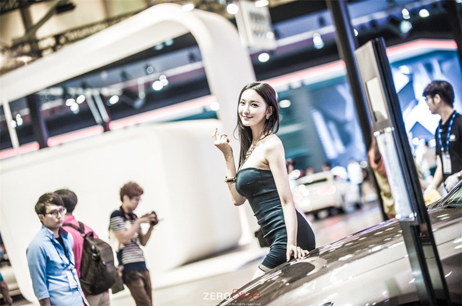 韩国车展模特文架景高清美图