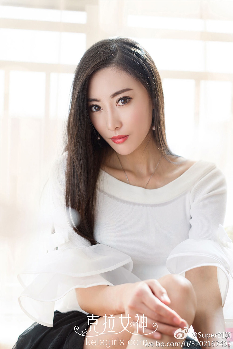 清纯气质美女颖儿Bang妞居家写真