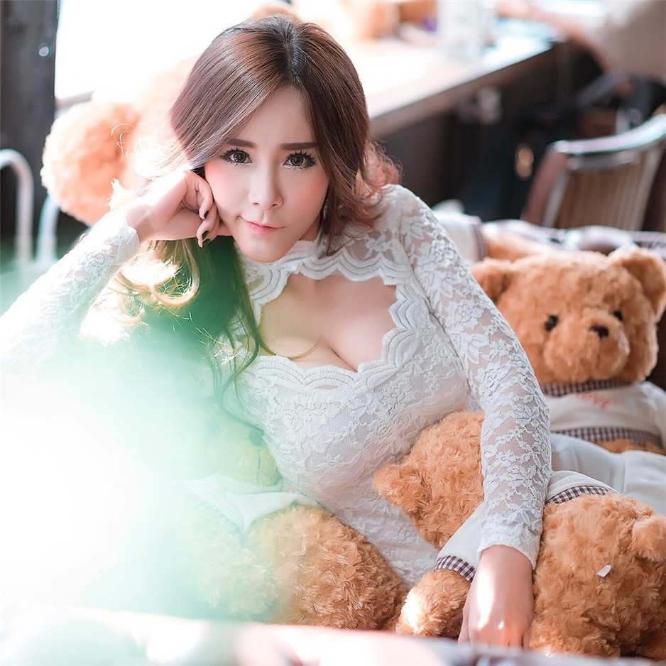 最近很火的泰国模特Skykiki Jung美胸图片