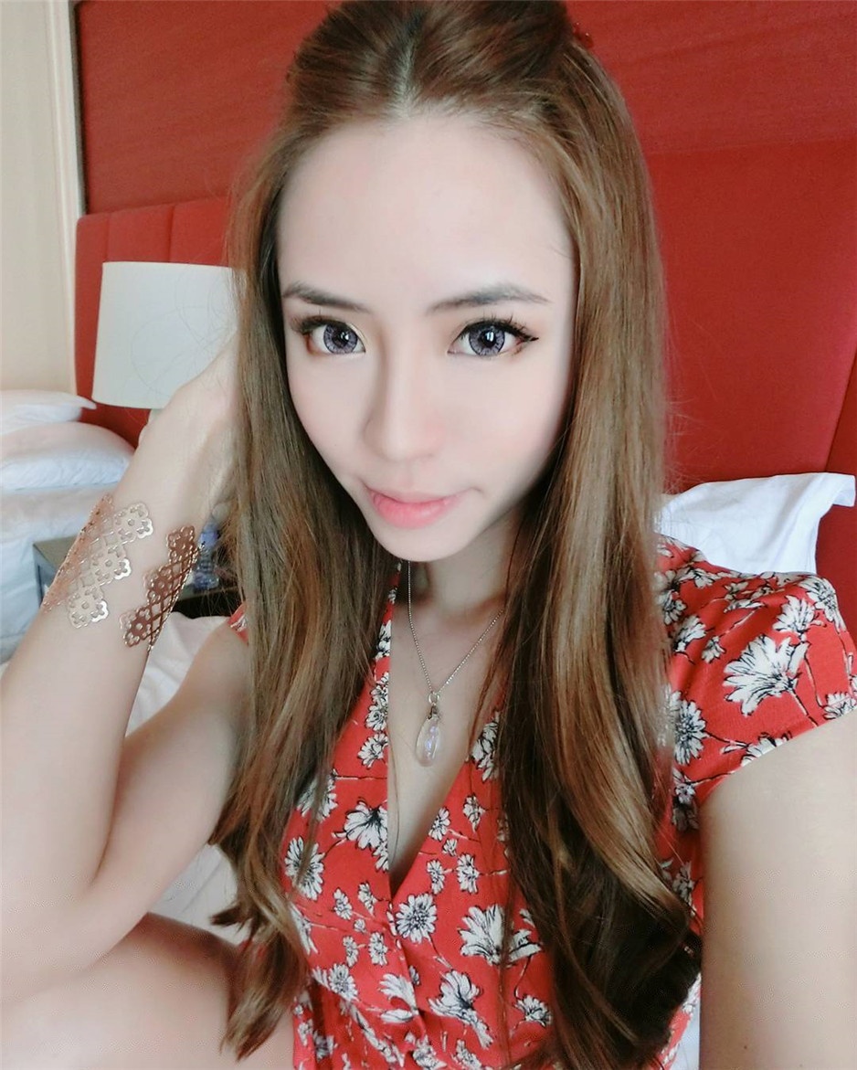 新加坡美女模特Germaine Ong自拍图片
