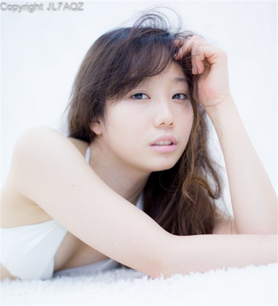 日本美女�向さえか超清迷人写真