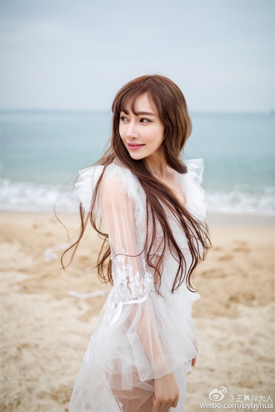 90后模特王慕骅唯美迷人图片