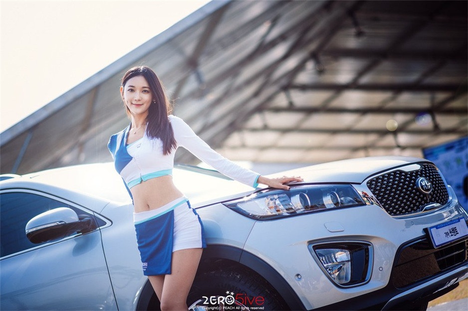 韩国可爱美女文架景户外清纯照片
