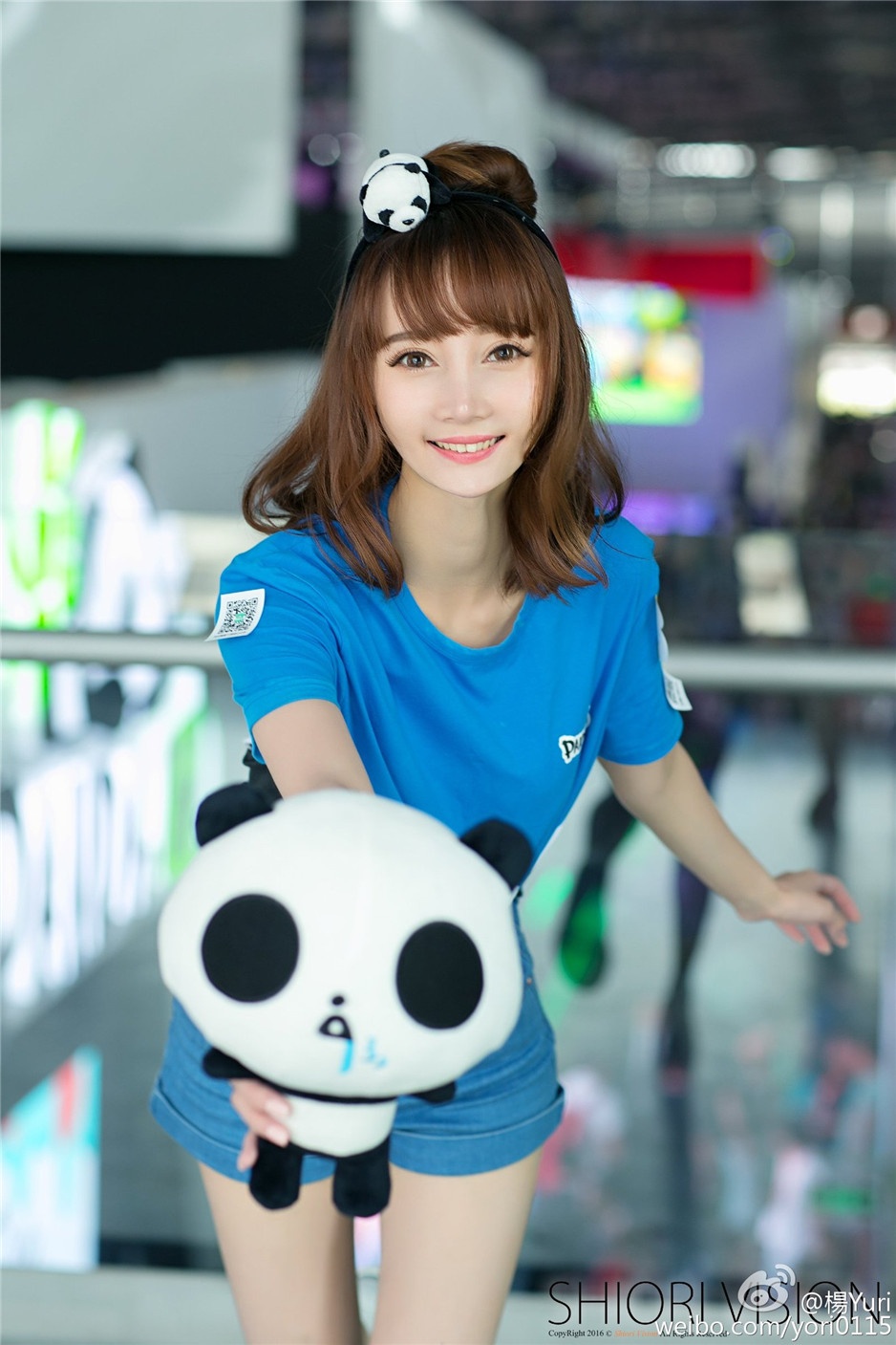 可爱俏皮女生杨文佳迷人图片