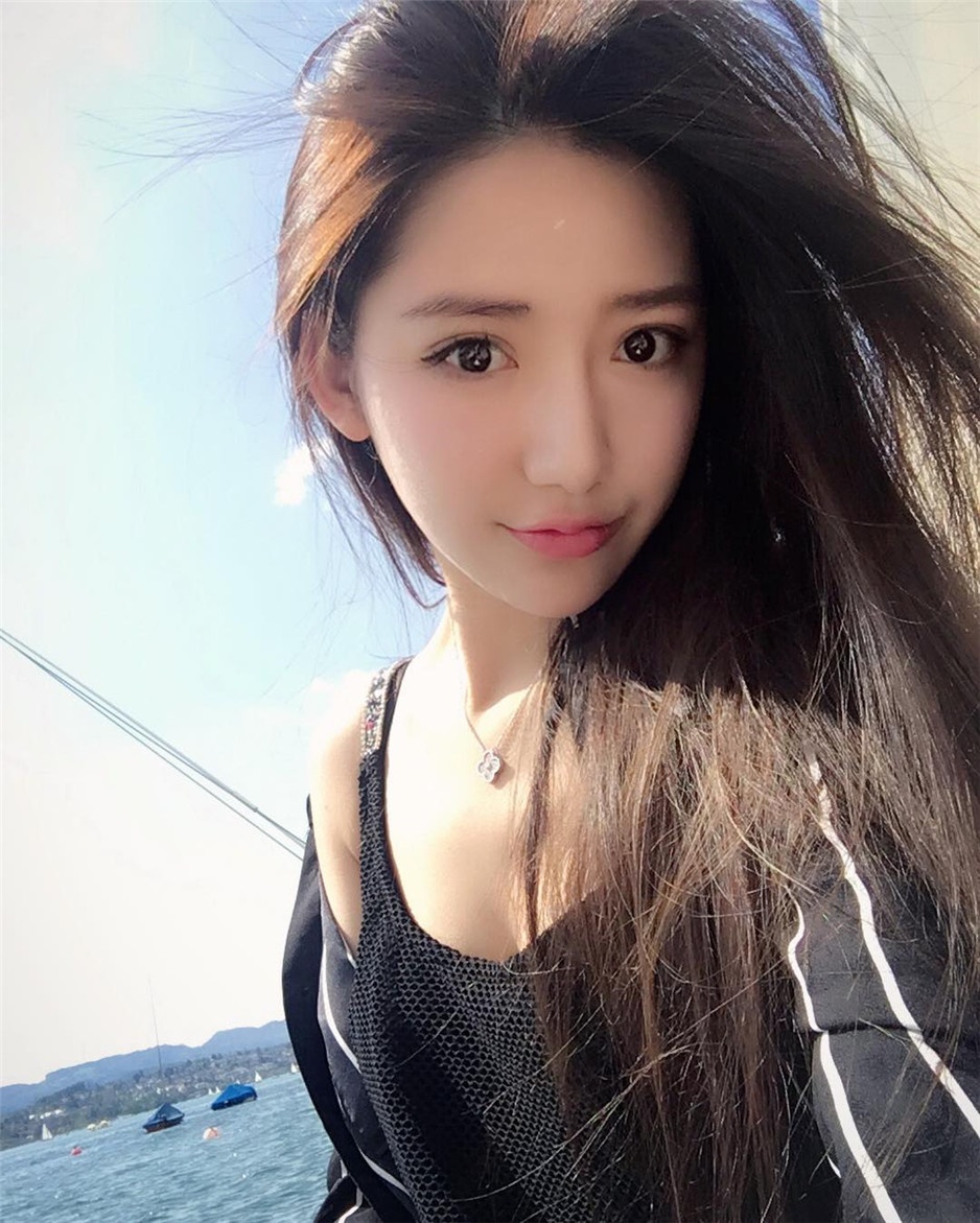 美女模特王王雪儿Snowbaby自拍图片
