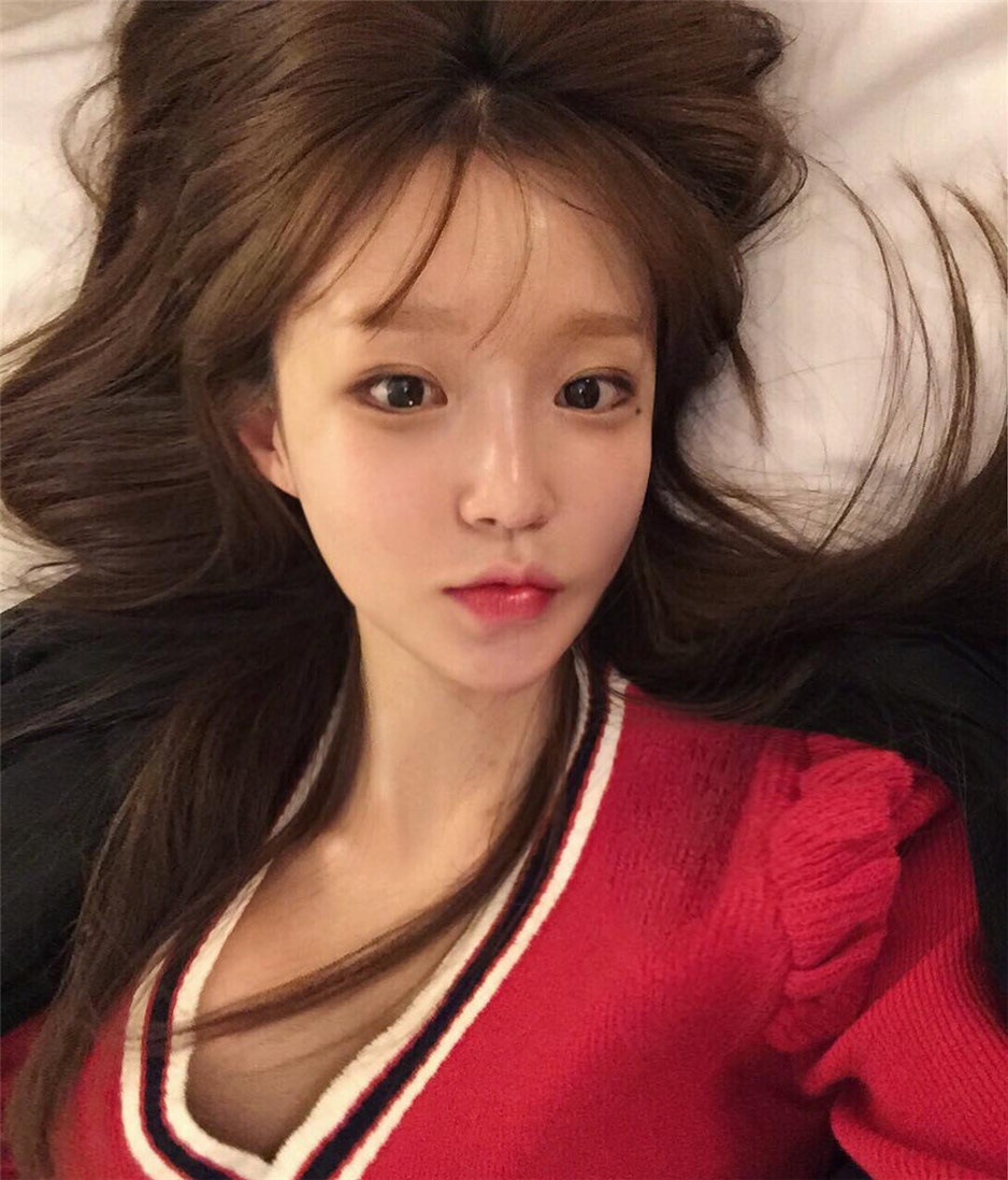 韩国美女模特杨晋超清自拍图片