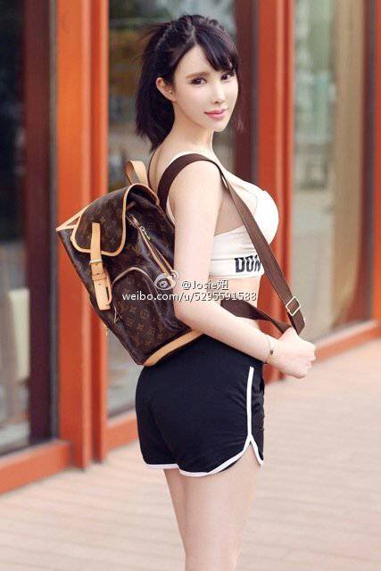 性感翘臀细腿美女Josie妞写真合集