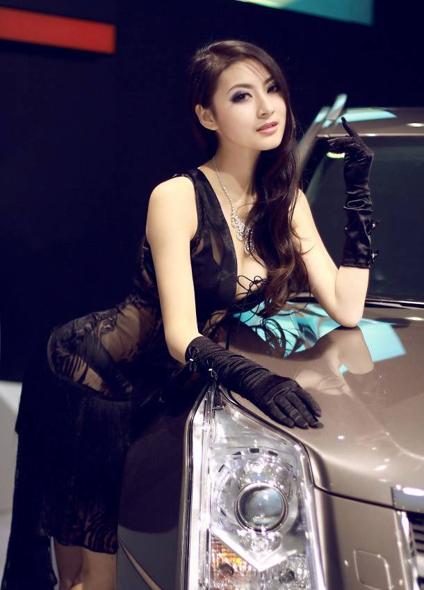 丰满超级美女车模组图