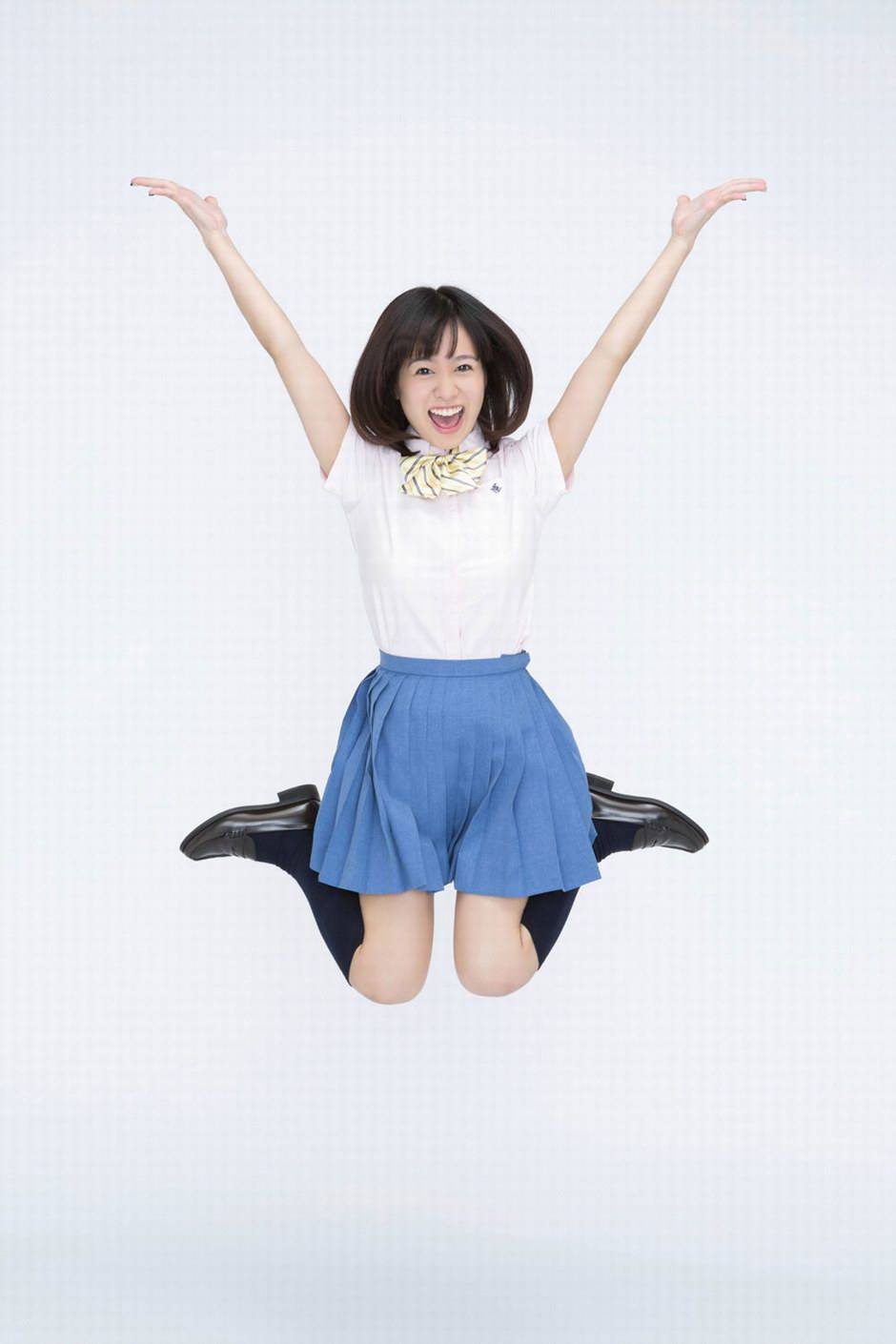 日本童颜巨胸模特夏江美优的清纯诱惑