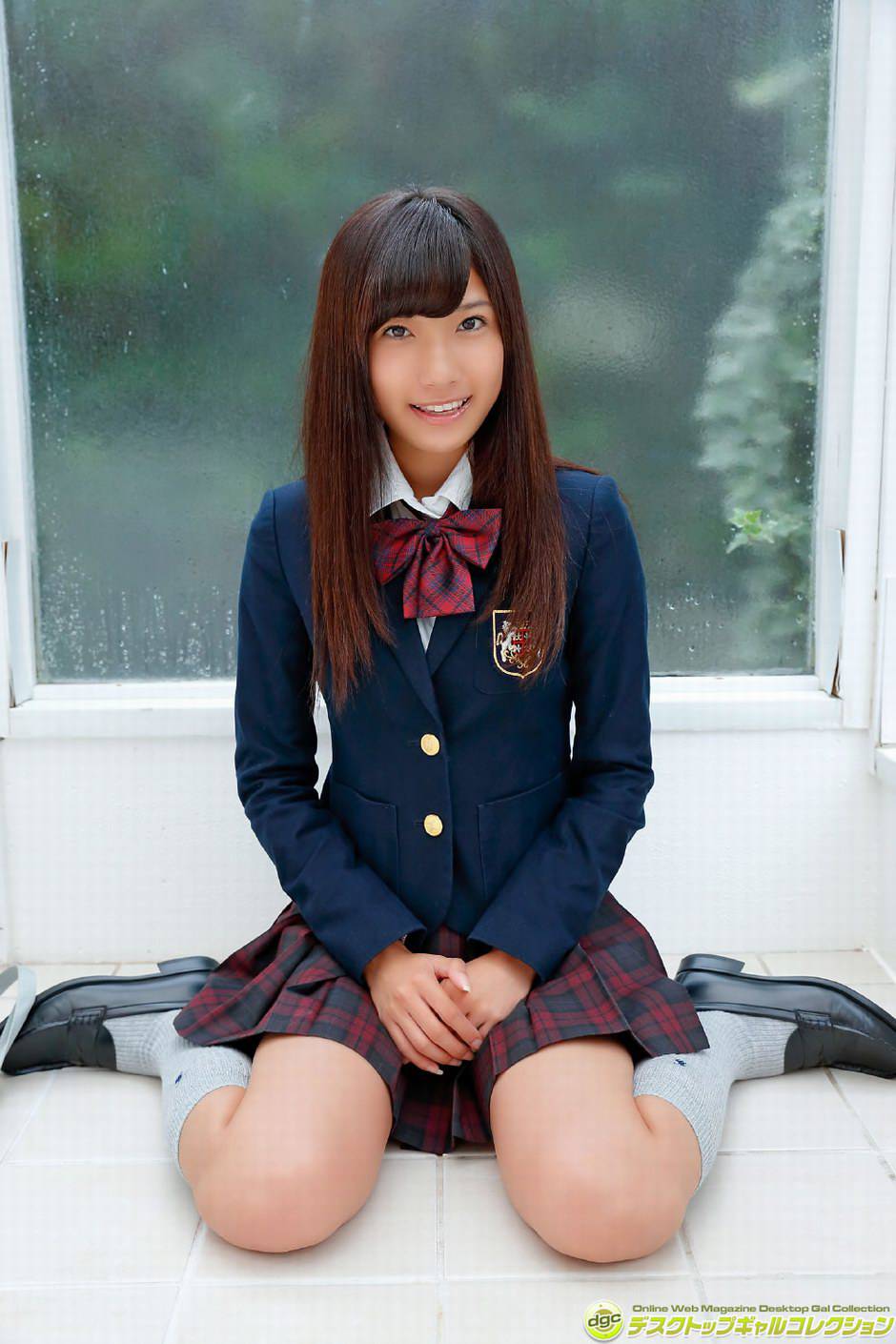 日本90后清纯美女森川彩香走红网络写真照