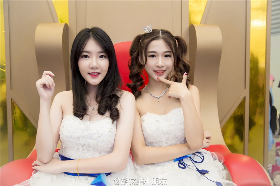 清纯学生妹胡文靖微博高清照片