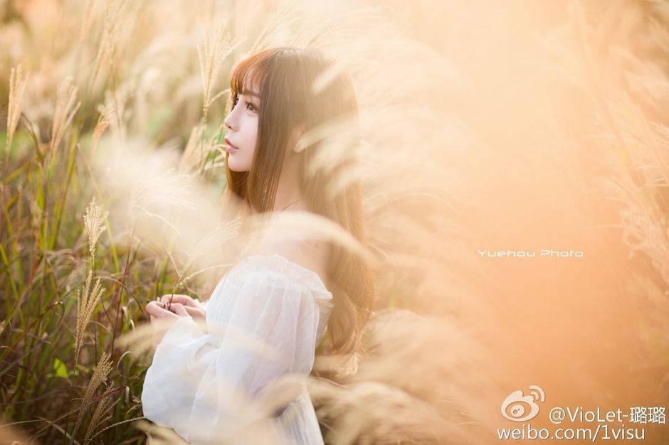 90后清纯校花VioLet-璐璐唯美写真照