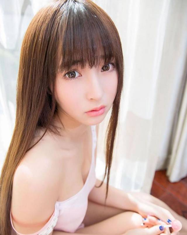 清纯美女张楚纯美可人高清写真