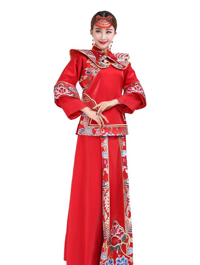 金�沫古装优雅结婚礼服精美写真