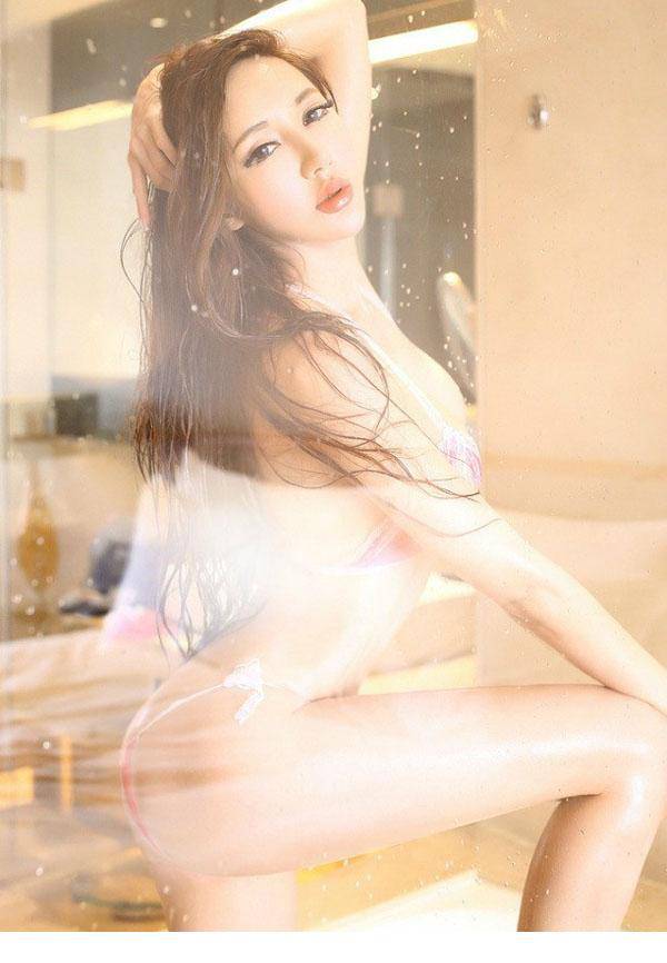 热辣女人销魂翘臀诱惑图片