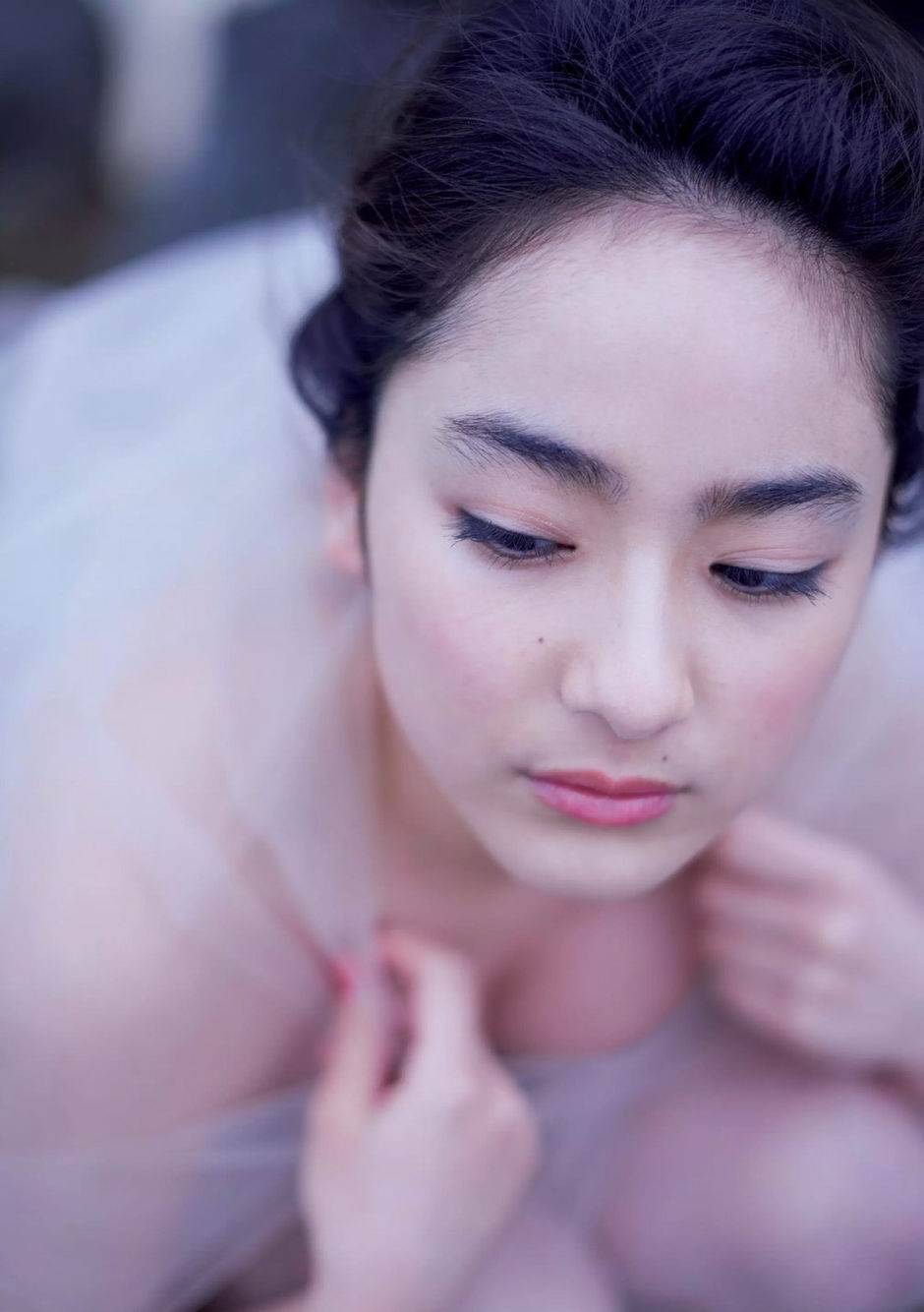 日本治愈系美女平�奈魅力十足