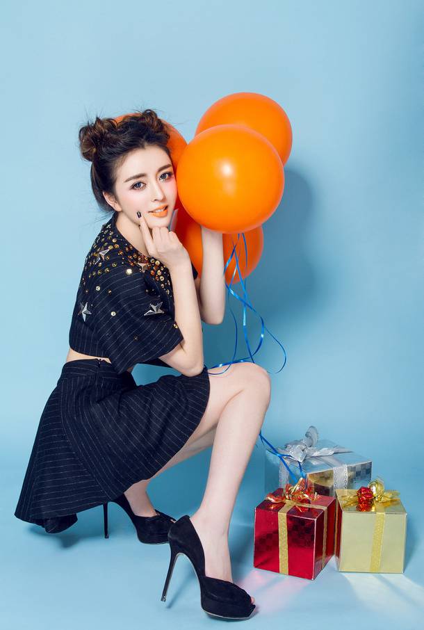 宅男女神高兮妍娇俏可人写真