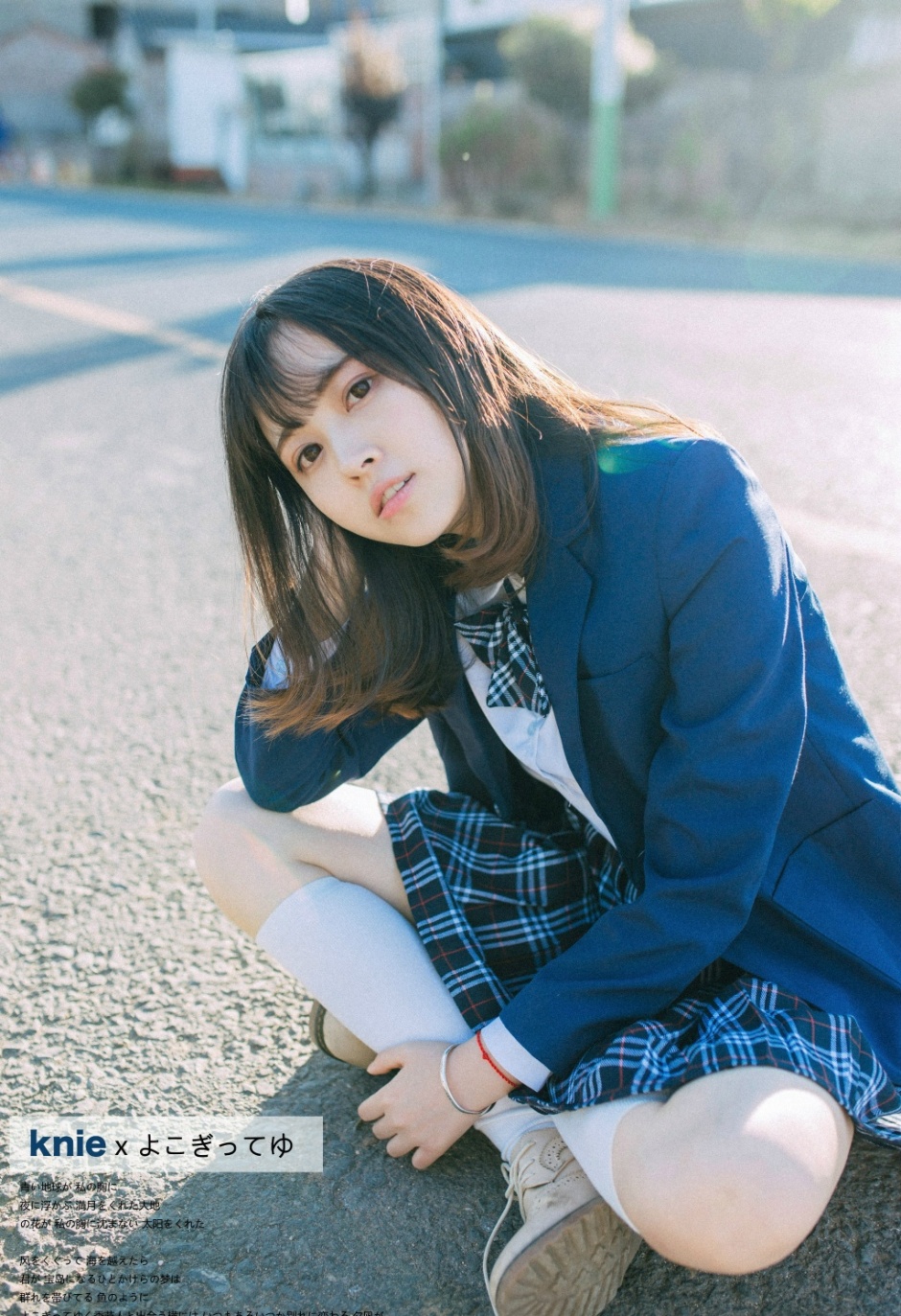 性感纹身女模特大尺度写真照