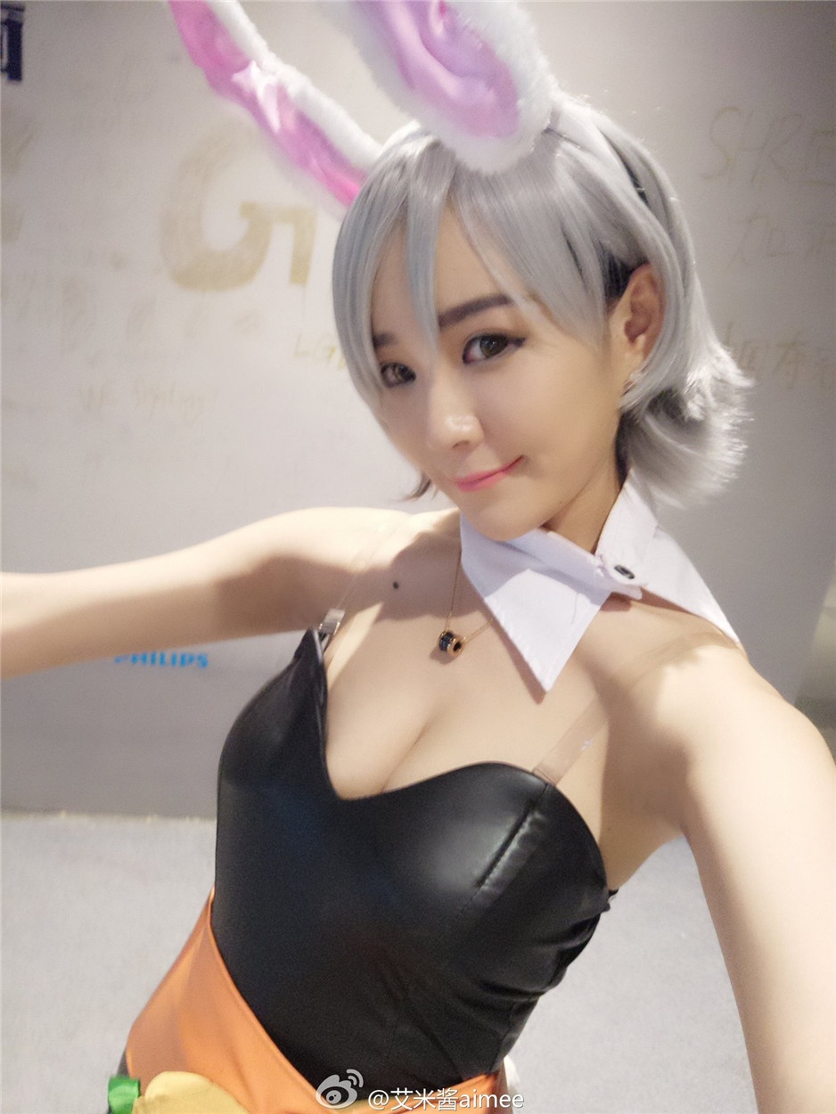 清纯美女艾米酱aimee微博生活照