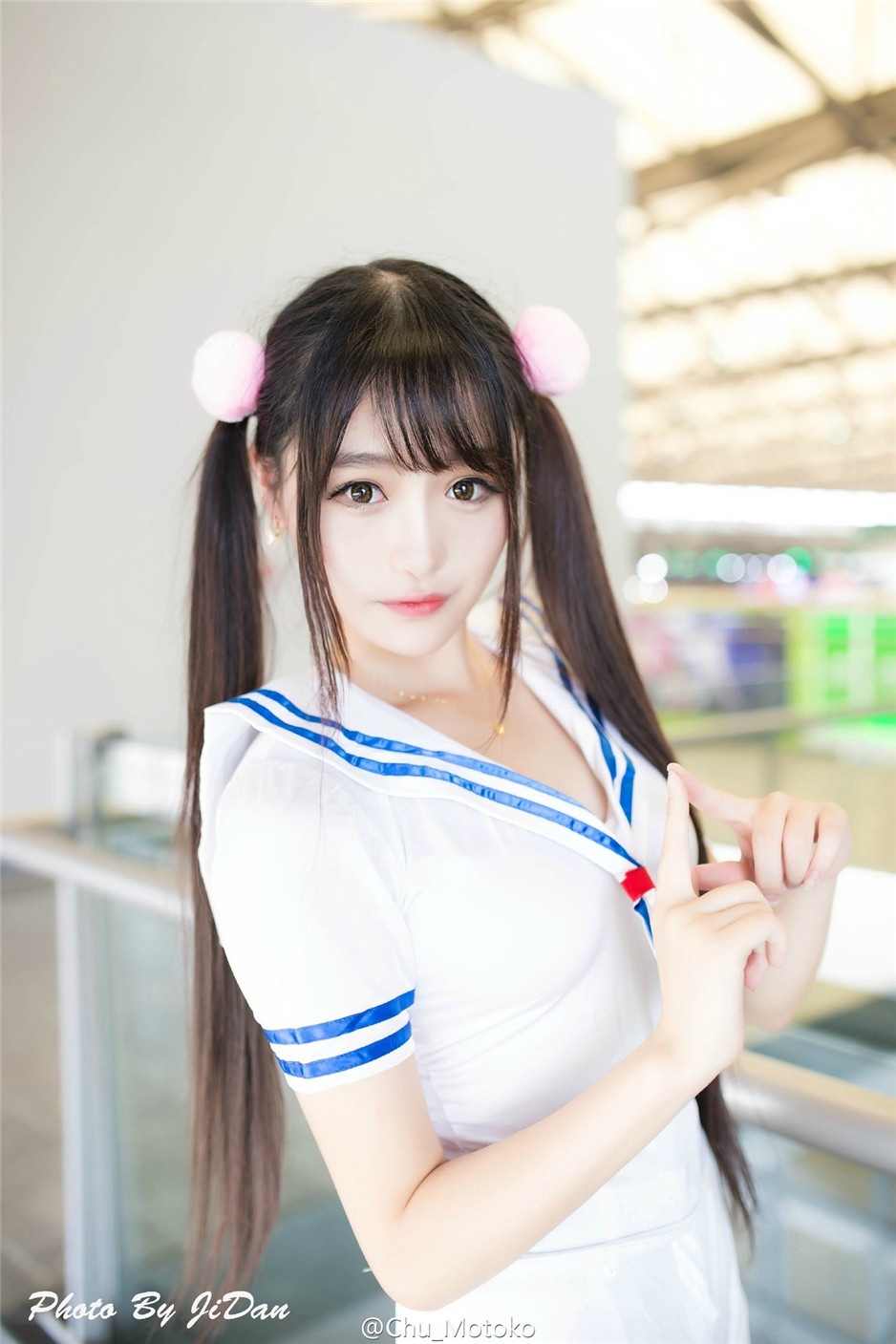 清纯学生妹Motoko素素迷人图片