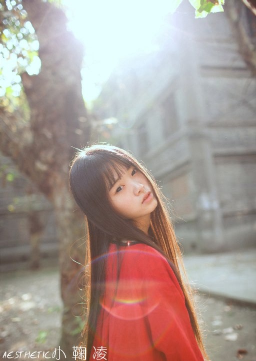 日本比基尼模特秋山莉奈清纯唯美迷人写真