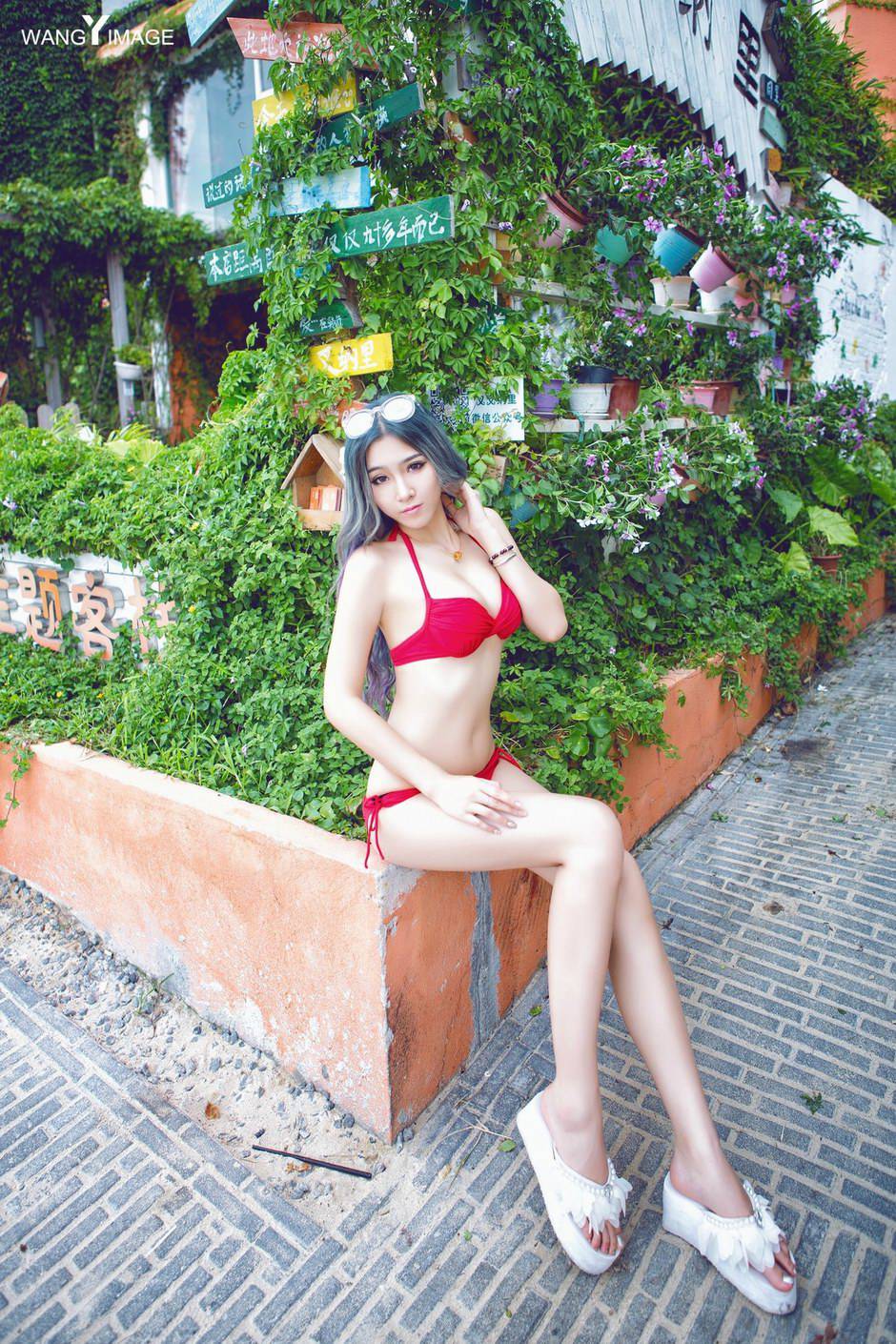 性感时尚正妹赖柏芝Liz迷人写真照