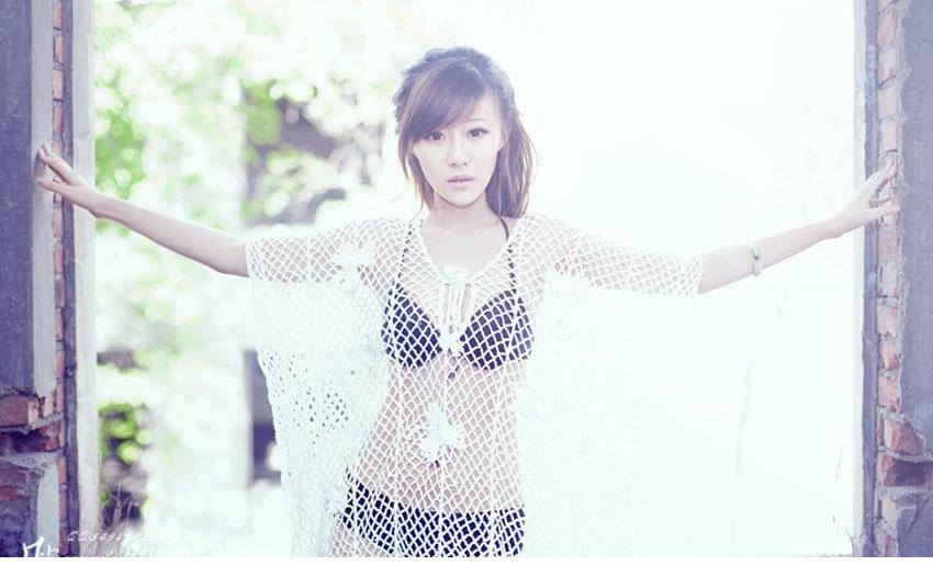 中国内衣模特性感写真楚楚动人