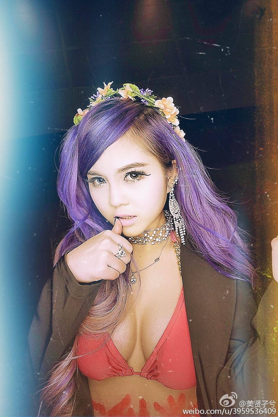 中越混血美女狂野诱惑写真集