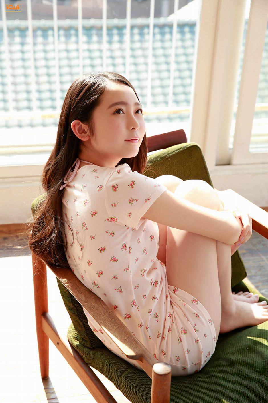 大胆日本美少女中野佑美高清写真套图