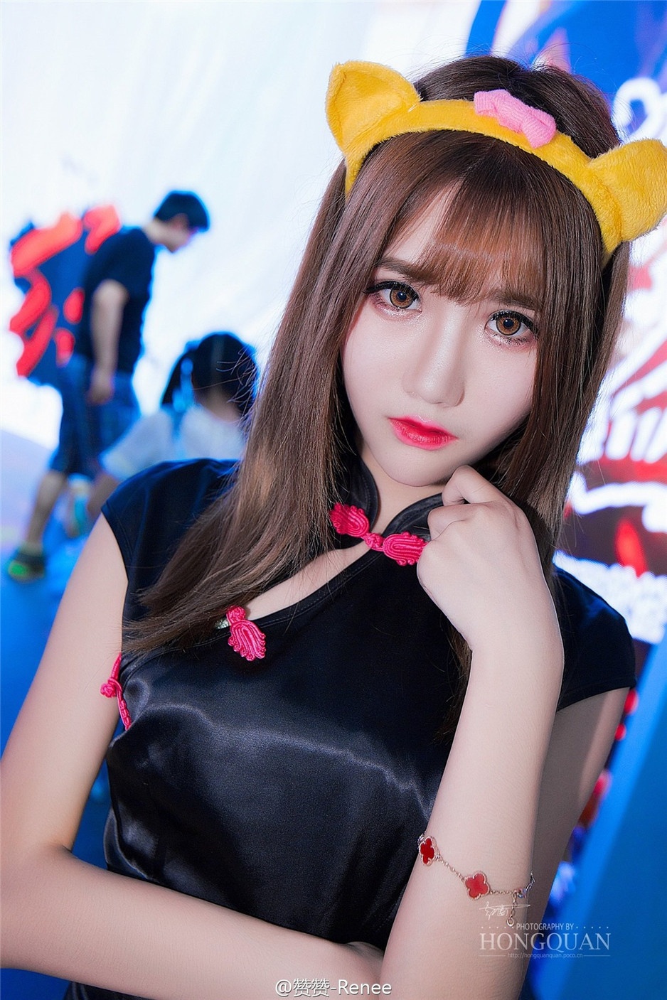清纯甜美妹子赞赞Renee的微博美照