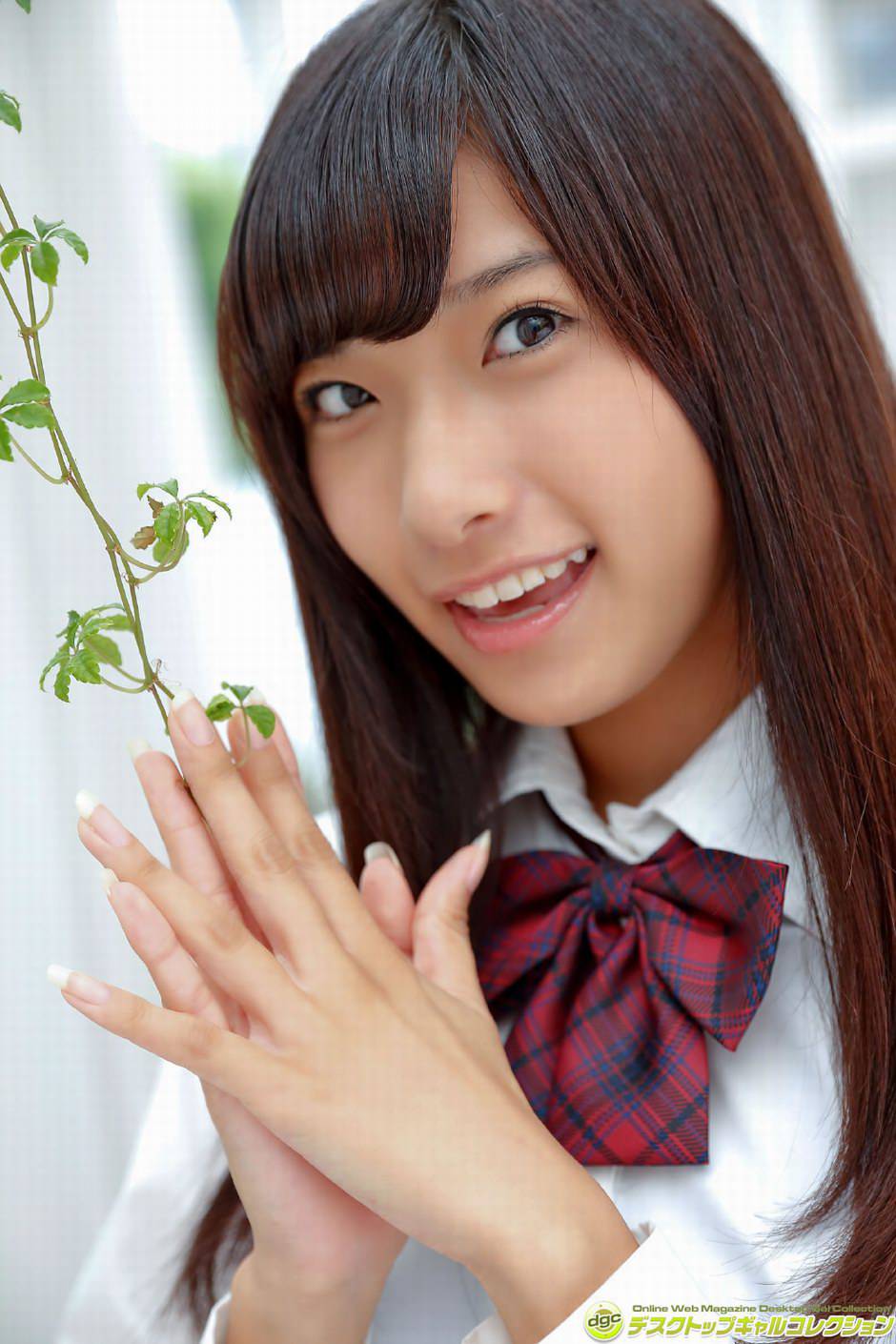 日本90后清纯美女森川彩香走红网络写真照