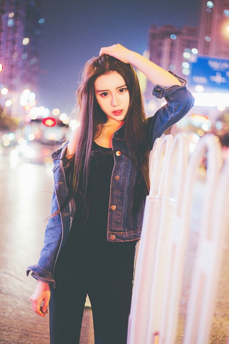 日本模特美女千叶悠风碎花唯美私房照