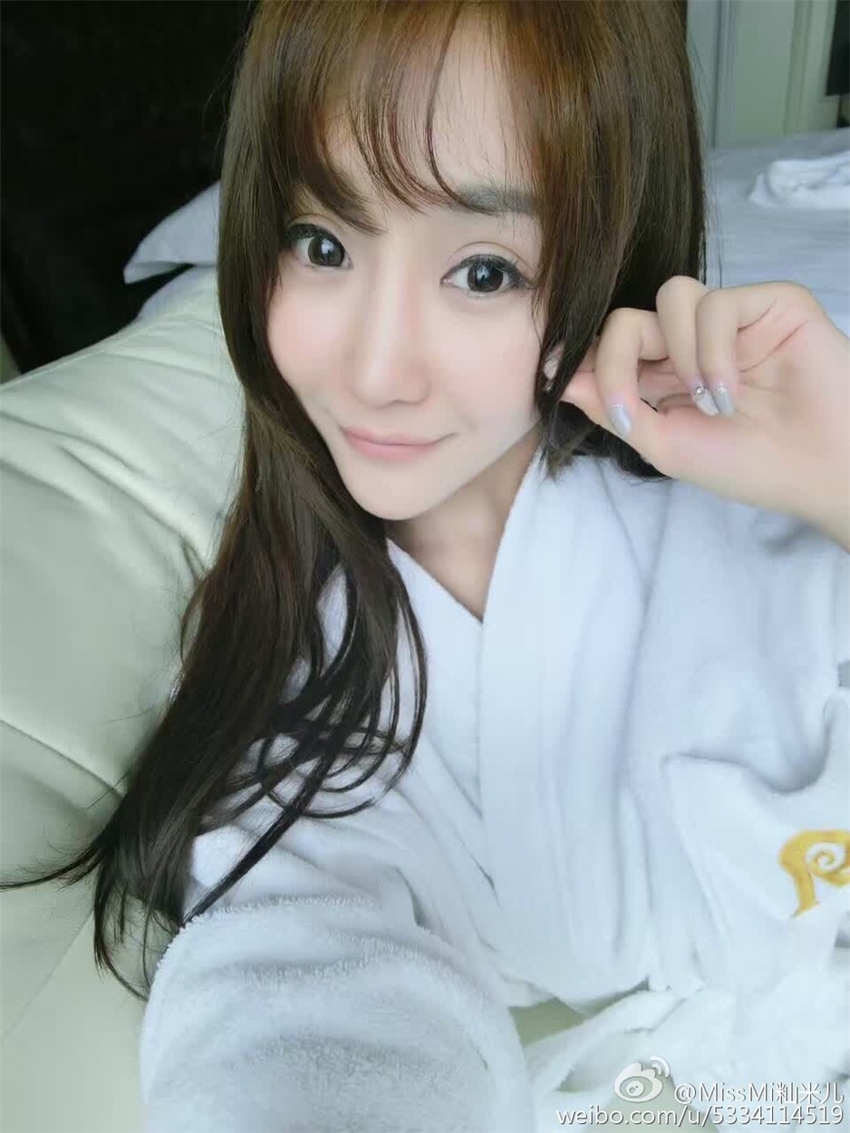 90后漂亮女生籼米儿MissMi微博美图