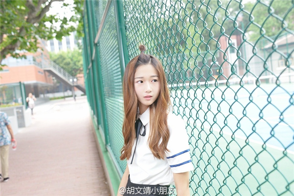 清纯学生妹胡文靖微博高清照片