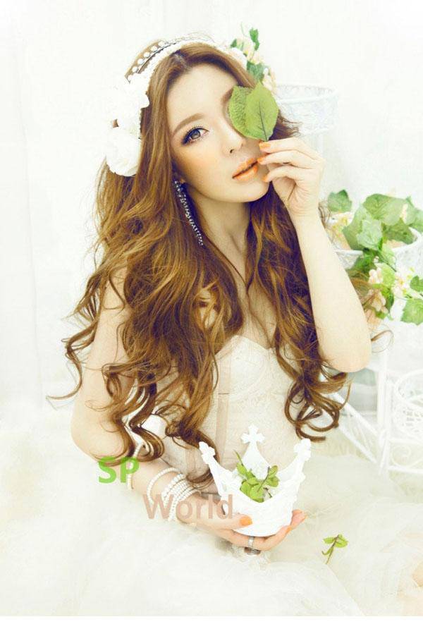 青春靓丽美女时尚迷人写真照