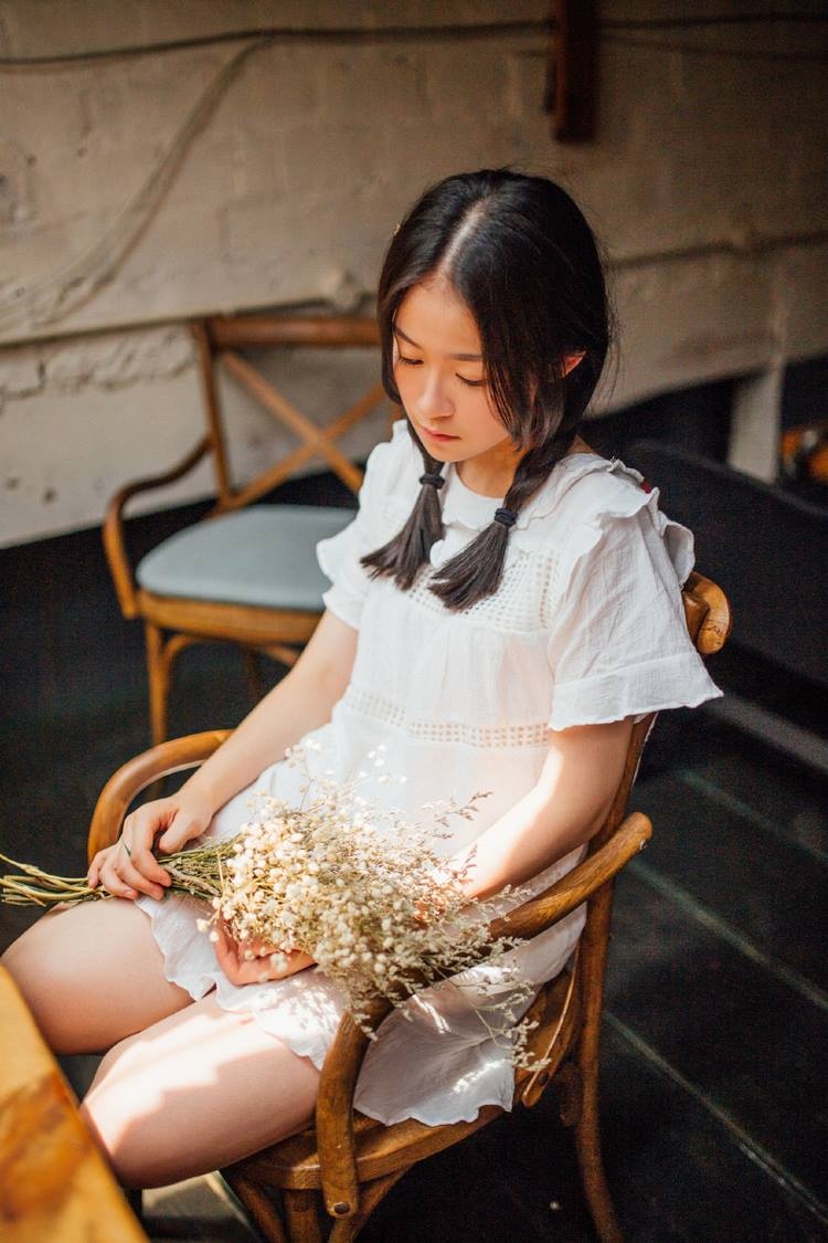 日本模特美女河村美�性感写真集